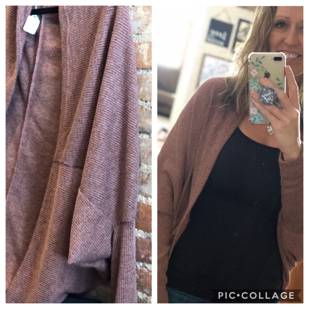 Slouch Sweater - Picture 3 of 3
